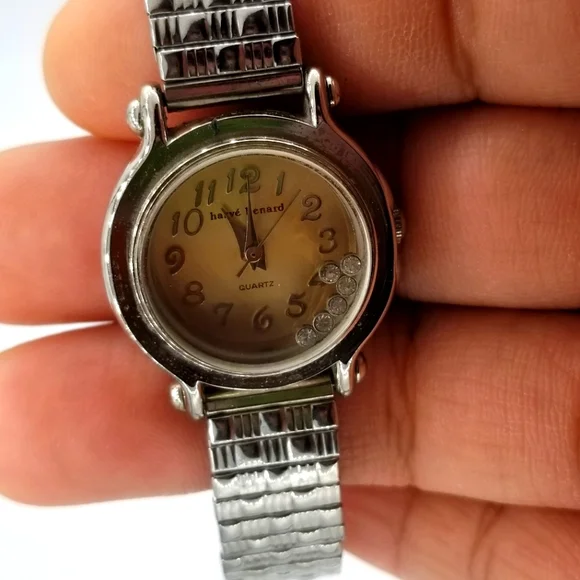 Vintage Harvé Bernard Free Moving Crystal Womens Watch - Picture 2 of 4